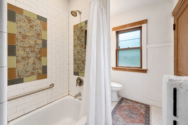 620 Clinton Avenue, Oak Park, IL 60304