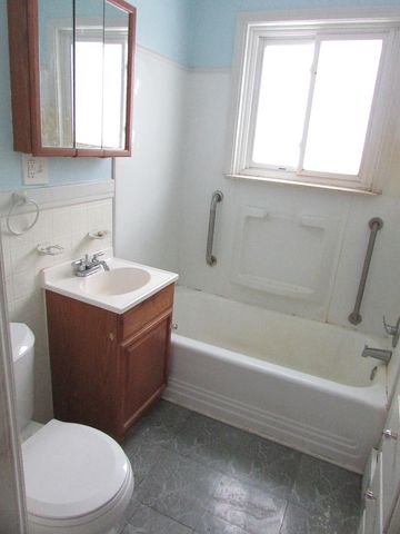 5290 Brobeck Street, Flint Twp, MI 48532