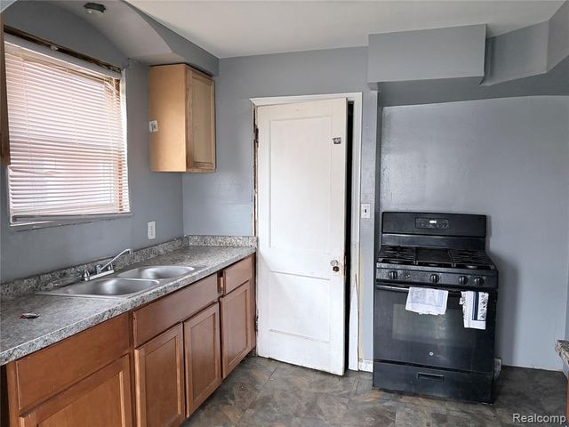 12019 Sanford Street, Detroit, MI 48205