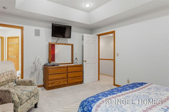 11984 Chickory Drive, Grand Haven, MI 49417
