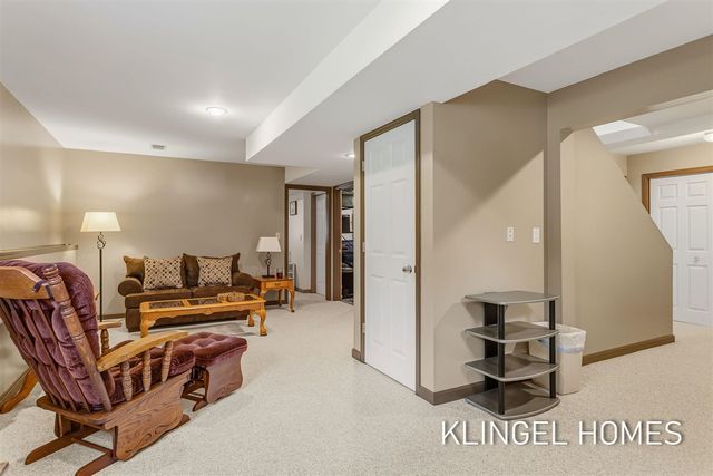 11984 Chickory Drive, Grand Haven, MI 49417