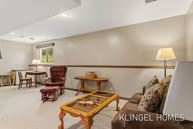 11984 Chickory Drive, Grand Haven, MI 49417