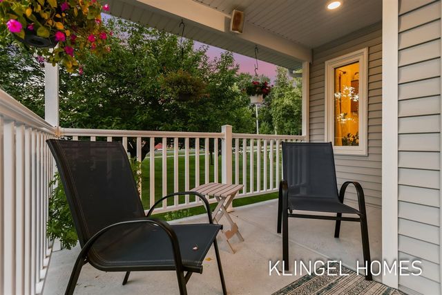 11984 Chickory Drive, Grand Haven, MI 49417