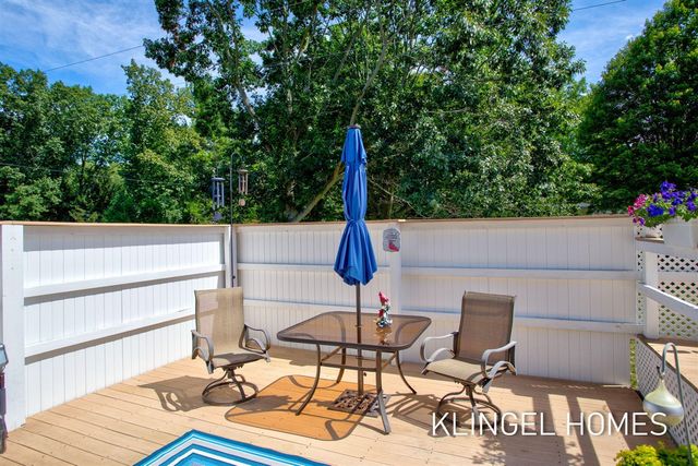 11984 Chickory Drive, Grand Haven, MI 49417