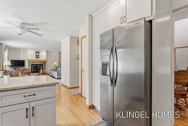 11984 Chickory Drive, Grand Haven, MI 49417