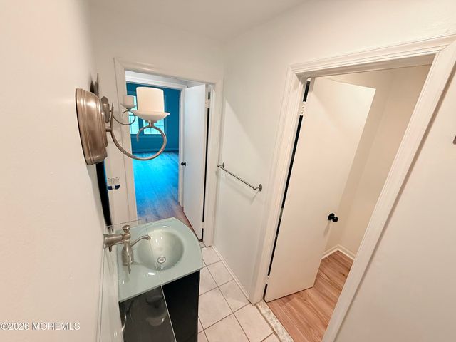 18-5 Augusta Court 5, Freehold, NJ 07728