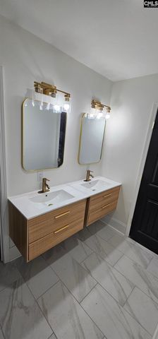 335 Ballfield Rd, Camden, SC 29020