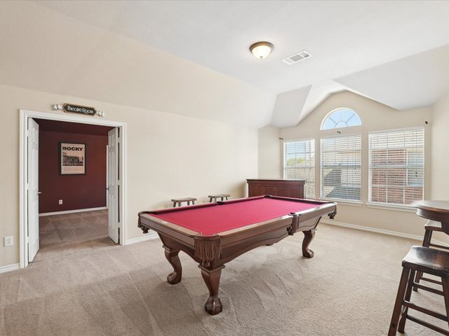 2824 Gillespie Lane, Grand Prairie, TX 75052