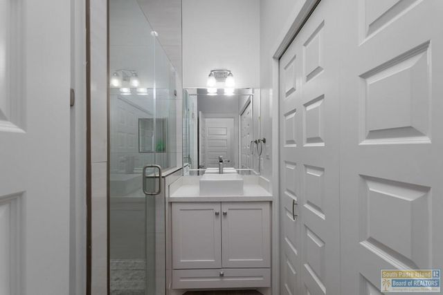 8414 Main St., South Padre Island, TX 78597