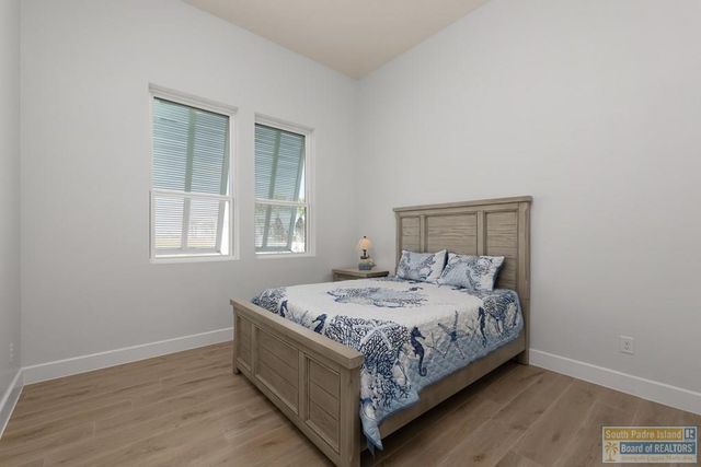 8414 Main St., South Padre Island, TX 78597