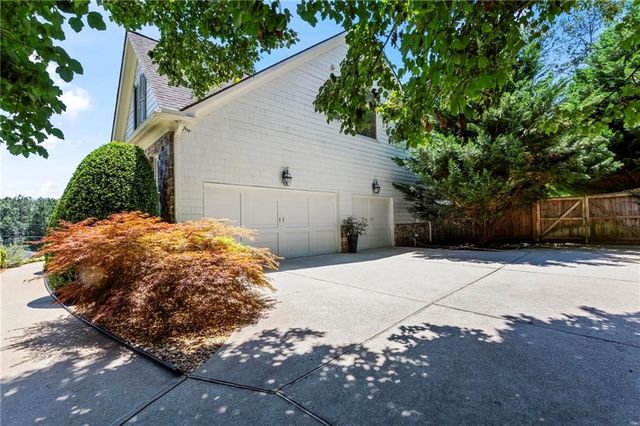 4370 Bowen Ridge Court SE, Smyrna, GA 30082