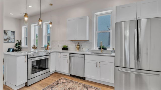 415 Arno Street SE, Albuquerque, NM 87102