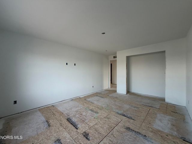 15032 N Cape Court, Perrysburg, OH 43551