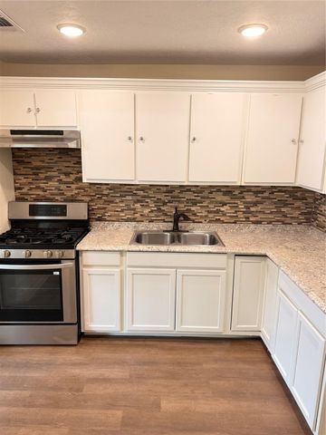 1917 Utah Street, Baytown, TX 77520