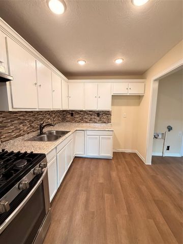 1917 Utah Street, Baytown, TX 77520