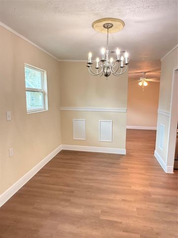 1917 Utah Street, Baytown, TX 77520