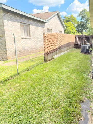 1917 Utah Street, Baytown, TX 77520