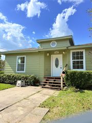1917 Utah Street, Baytown, TX 77520