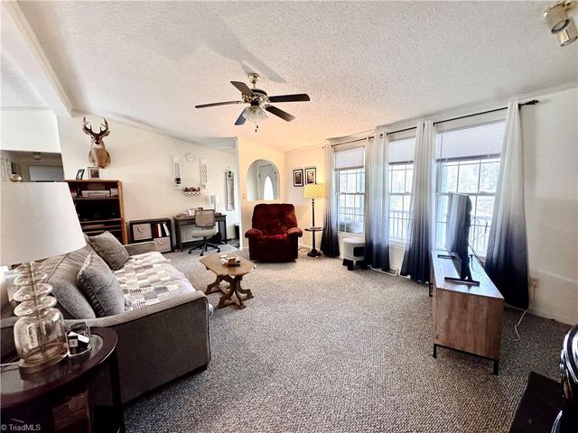 184 Silver Pine Trail, Thurmond, NC 28683