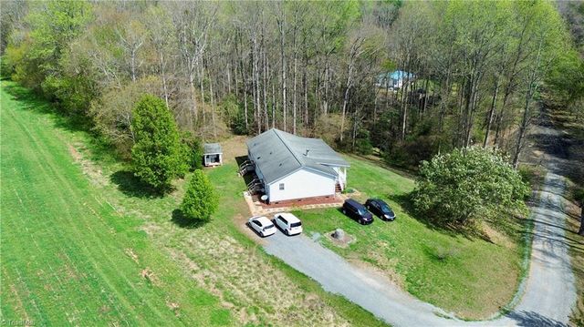 184 Silver Pine Trail, Thurmond, NC 28683