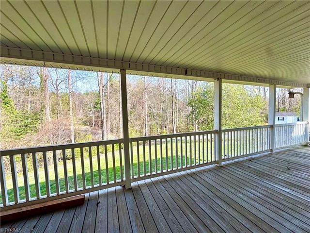 184 Silver Pine Trail, Thurmond, NC 28683