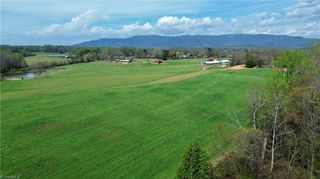 184 Silver Pine Trail, Thurmond, NC 28683