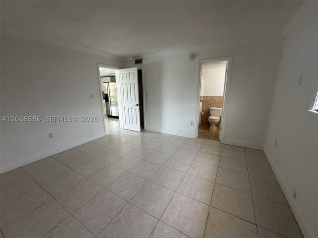 3901 SW 112th Ave 40, Miami, FL 33165