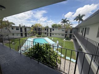 3901 SW 112th Ave 40, Miami, FL 33165