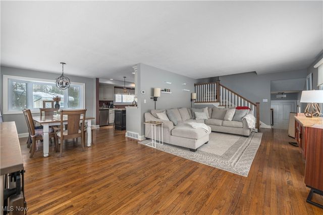 1185 Dellwood Drive, Westlake, OH 44145