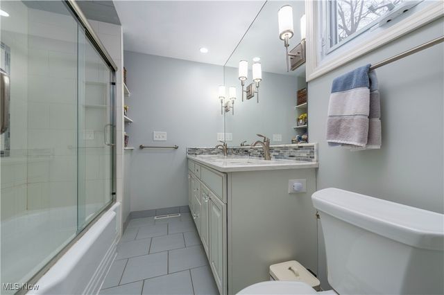 1185 Dellwood Drive, Westlake, OH 44145