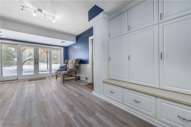 1185 Dellwood Drive, Westlake, OH 44145