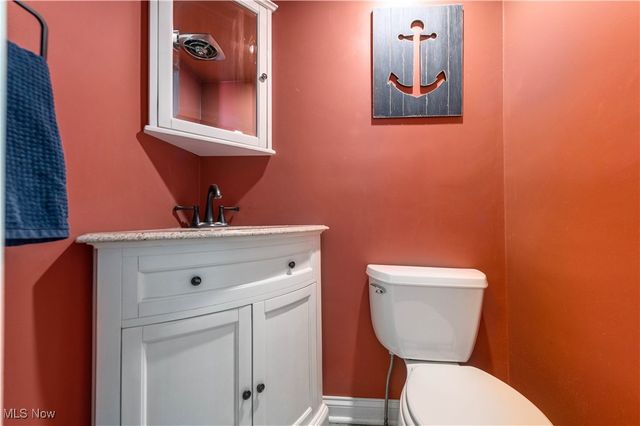 1185 Dellwood Drive, Westlake, OH 44145