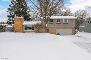 1185 Dellwood Drive, Westlake, OH 44145