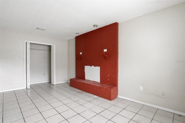 4811 E CLIFTON STREET, Tampa, FL 33610