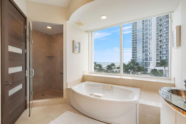 18101 Collins Ave 801, Sunny Isles Beach, FL 33160