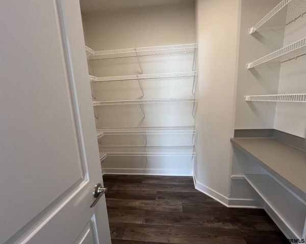 12033 Daniell Road, Bellevue, NE 68123