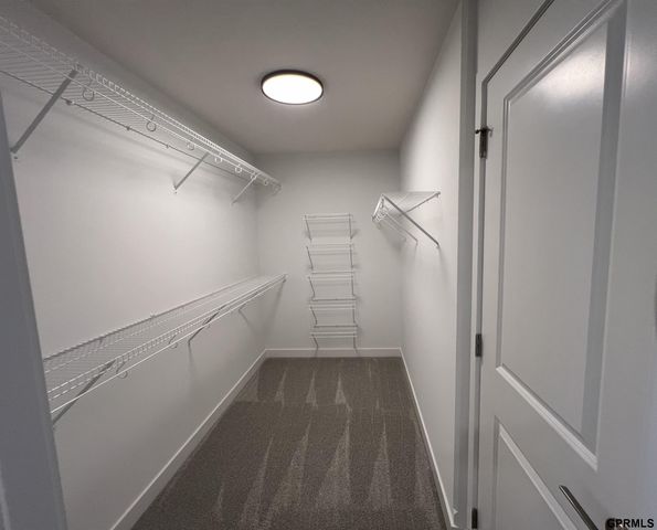 12033 Daniell Road, Bellevue, NE 68123