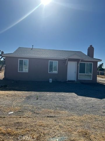 9966 Locust Avenue, Hesperia, CA 92345