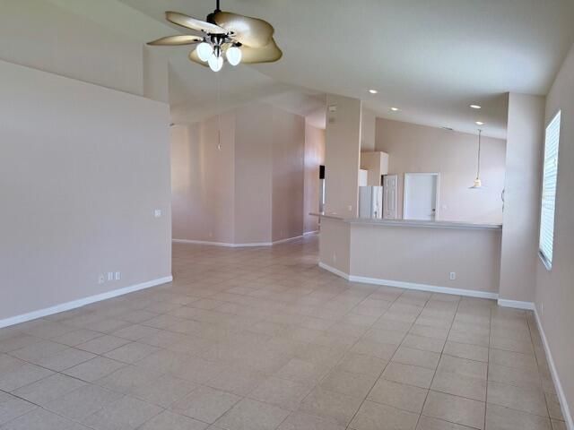 658 NW Stanford Lane, Port St. Lucie, Port St Lucie, FL 34983