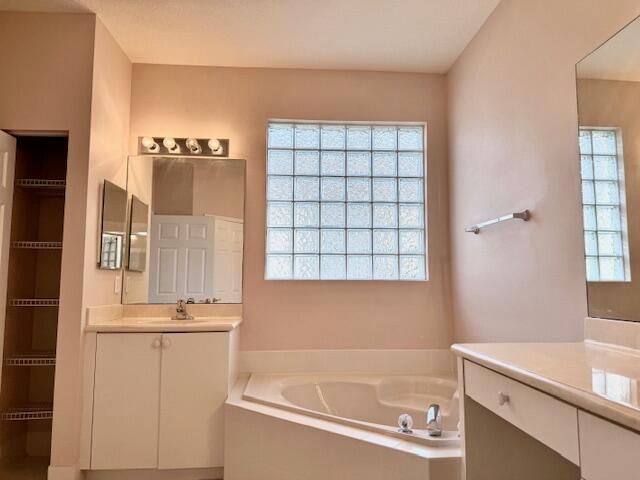 658 NW Stanford Lane, Port St. Lucie, Port St Lucie, FL 34983