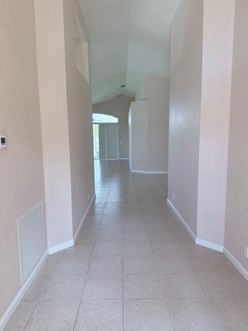 658 NW Stanford Lane, Port St. Lucie, Port St Lucie, FL 34983