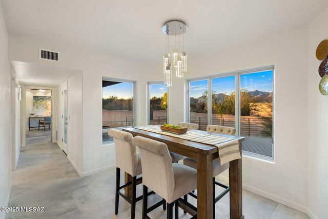 761 N Lazy J Way, Tucson, AZ 85748