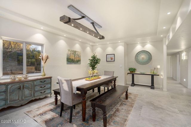 761 N Lazy J Way, Tucson, AZ 85748