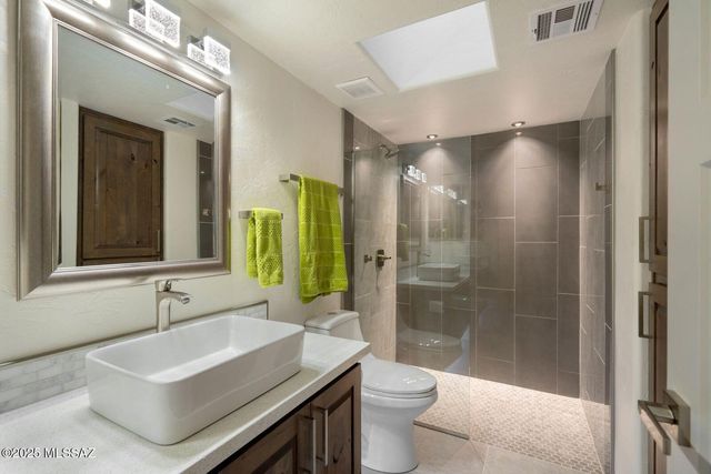 761 N Lazy J Way, Tucson, AZ 85748