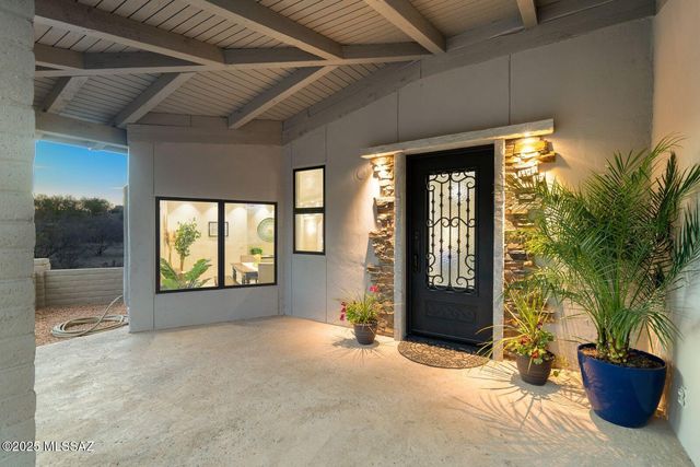 761 N Lazy J Way, Tucson, AZ 85748