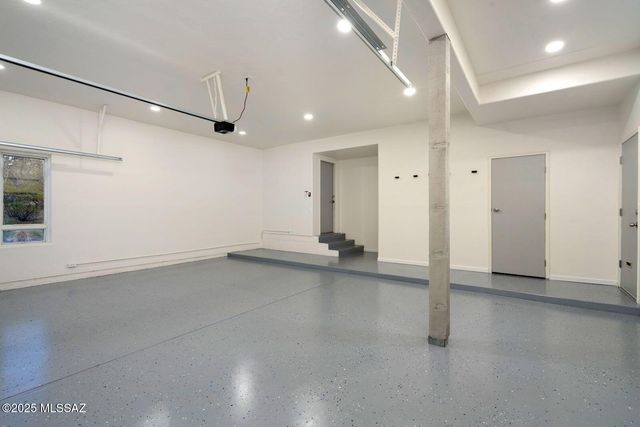 761 N Lazy J Way, Tucson, AZ 85748