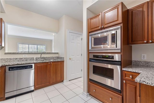 3275 Lenox NE Road 314, Atlanta, GA 30324