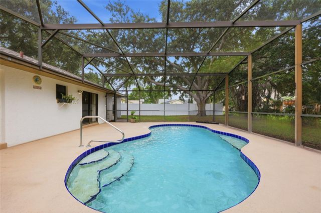 2495 PINE CHASE CIRCLE, St Cloud, FL 34769