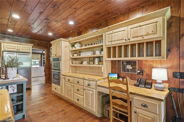 965 Bell Road, Mineral Bluff, GA 30559