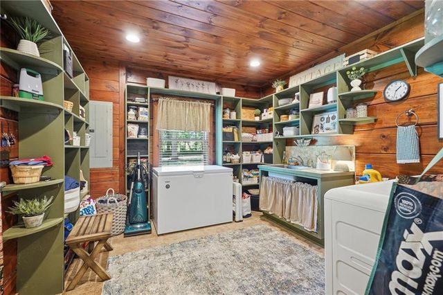 965 Bell Road, Mineral Bluff, GA 30559
